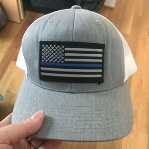 USA FLAG THIN BLUE LINE Flag Patch Trucker Hat